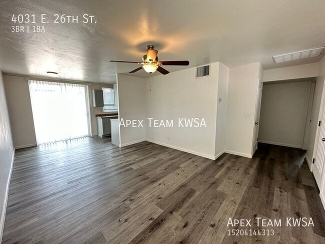 Photo - 4031 E 26th St