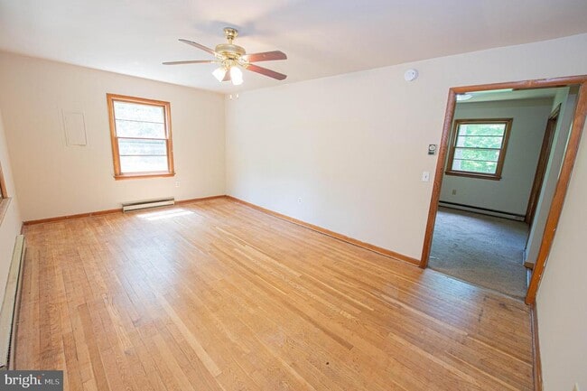 Photo - 5722 Rip Wil Dr