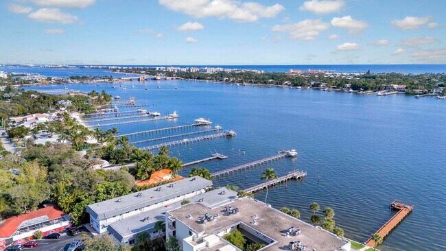 Photo - 1202 S Lake Dr Unit 501