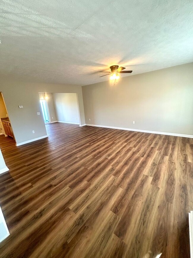 Photo - Town House For Rent