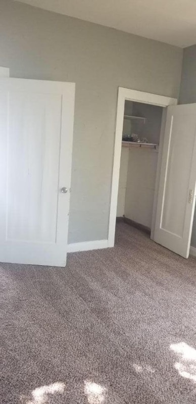 Photo - 641 N Broadway Ave