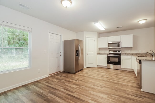 Photo - 59 Anglers Edge Dr