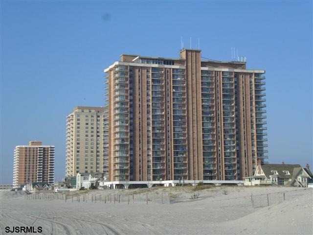 Photo - 4800 Boardwalk Unidad 1509 Rental