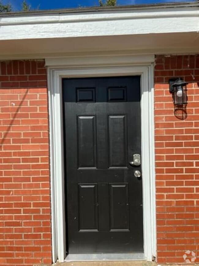 Building Photo - 1 Bed Duplex Rental