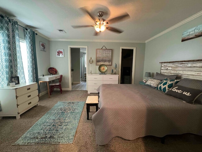 Photo - 17091 Swamp Rd