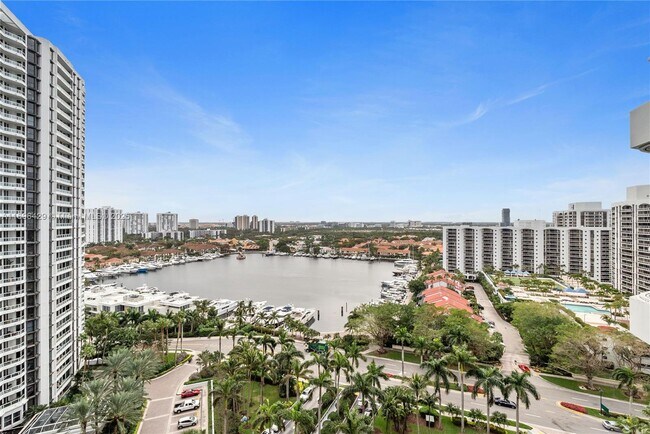 Photo - 21205 Yacht Club Dr Condo Unit 2303
