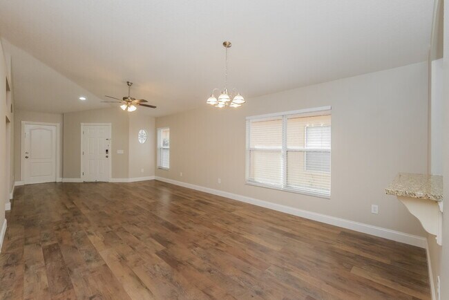 Photo - 10610 Navigation Dr