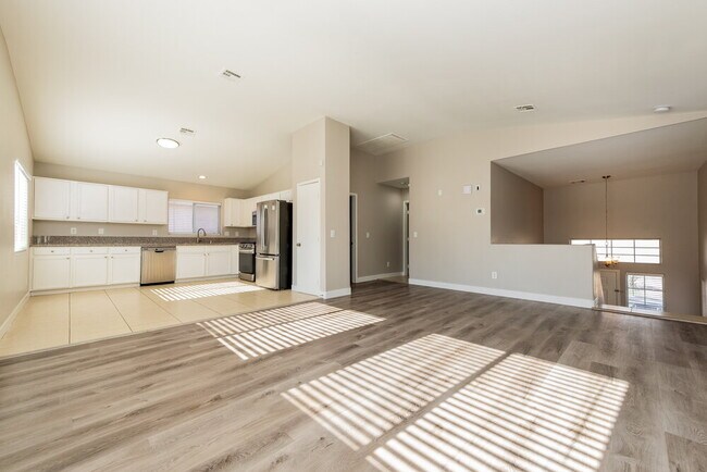 Photo - 4511 Grotto Ct