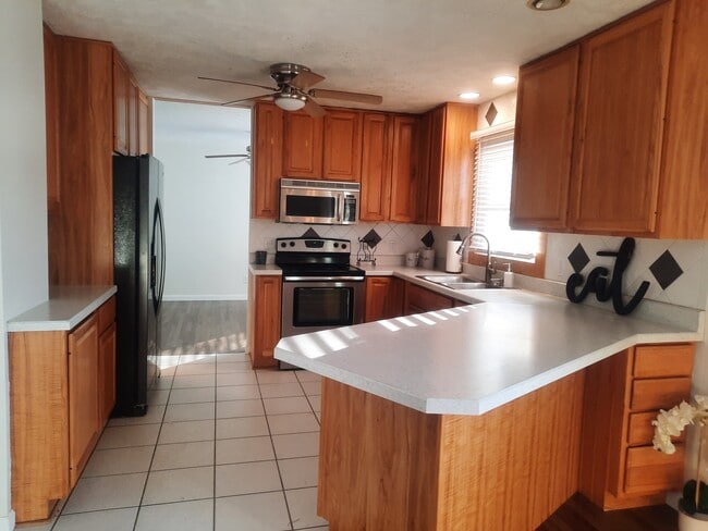 Photo - 144 Brentwood Dr