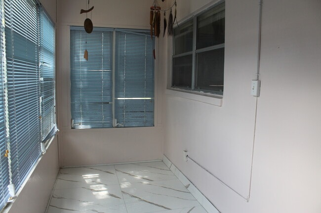 Photo - 4821 NW 22nd Ct Unit 100