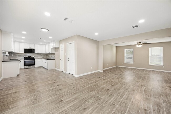 Photo - 4315 Kelling St