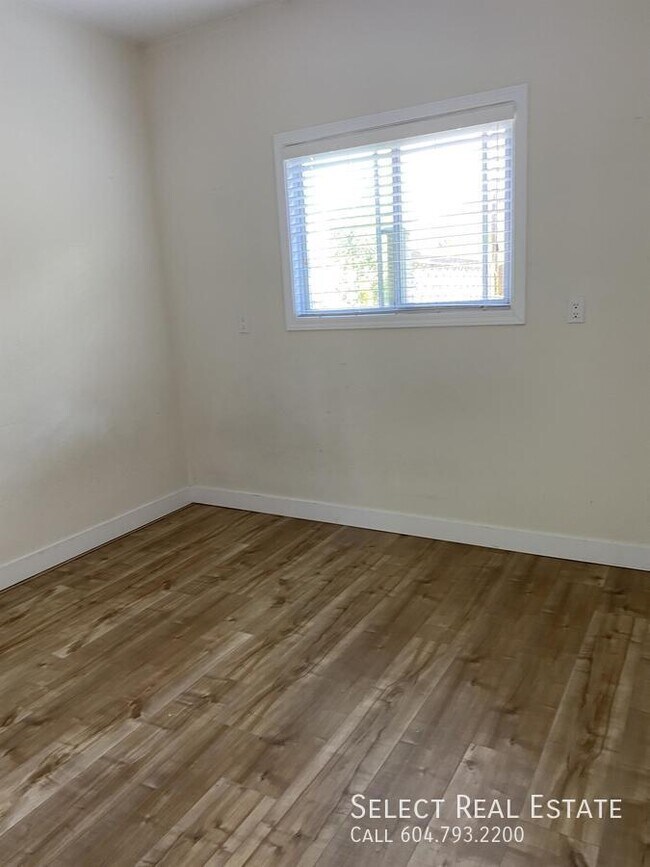 Photo - 45400 Jackson St Unit B