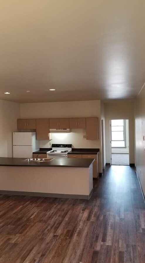 Photo - 103 N Wisconsin St Unit 300