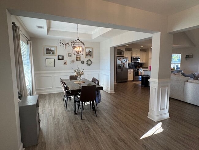 Photo - 4br/2ba Pet friendly 1-level home in Fort ...