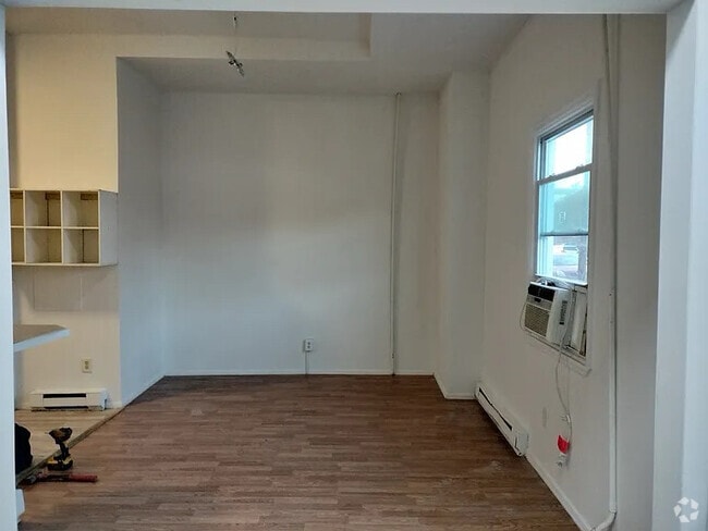 Building Photo - 269 S Johnston Ave Rental