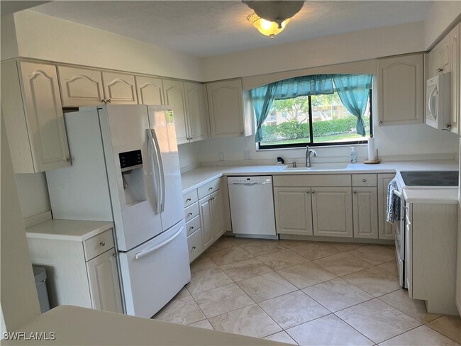 Photo - 819 Palm View Dr