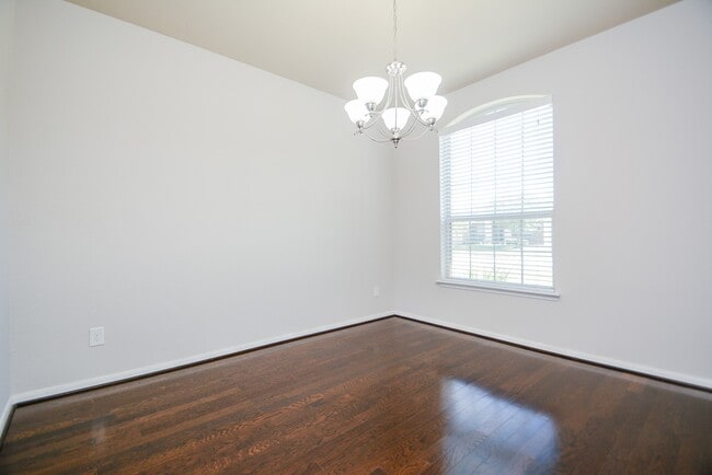 Photo - 7418 Wilson Reach Ln