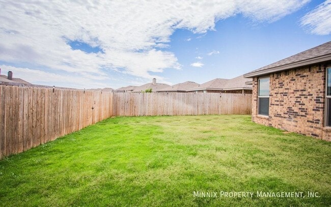 Photo - 14211 Vernon Ave