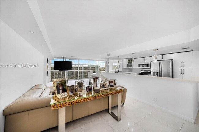 Photo - 600 Parkview Dr Unidad 1114