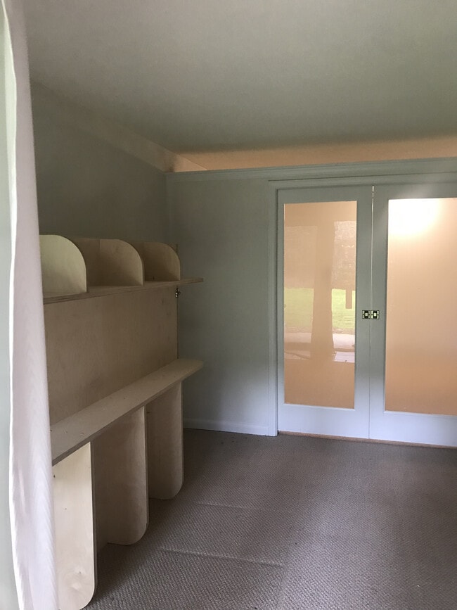 Second Bedroom - Murphy Bed - 250 Little St Unit C104