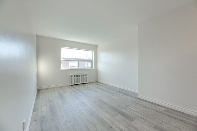 Photo - Beautiful 1 bedroom unit available for rent Unit 5