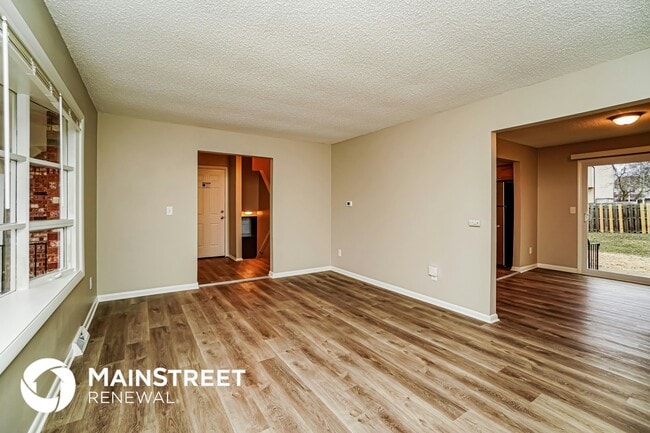 Photo - 6464 Firethorn Ave