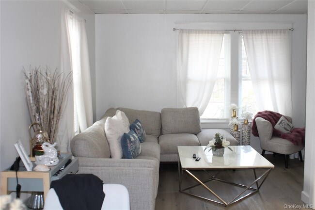 Photo - 2229 Crompond Rd