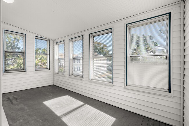 Photo - 46 Winter St Unit 2