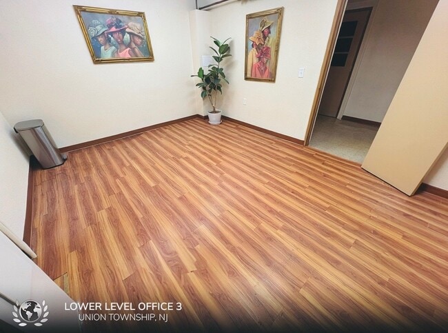 Photo - 301 Tucker Ave