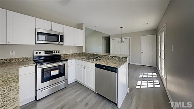 Photo - **Cozy Updated Bungalow near Downtown Durham**