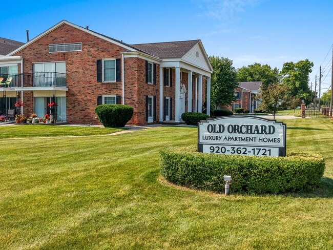 Old Orchard Luxury Apartment Homes