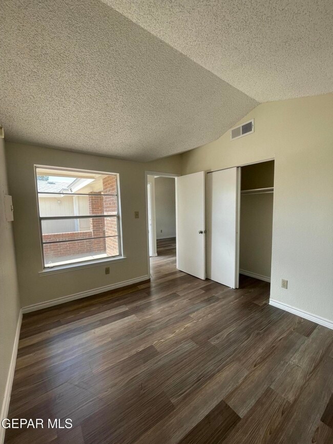 Photo - 847 Montera Rd