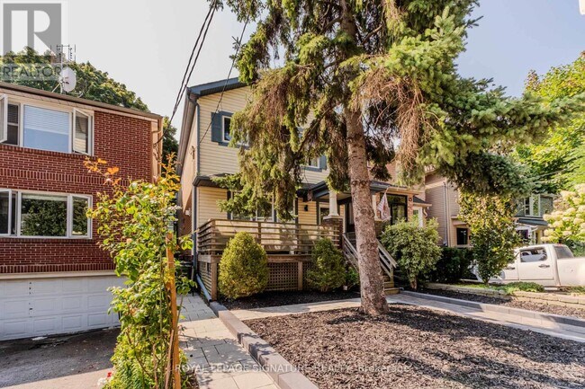 Photo - 15 Battenberg Ave