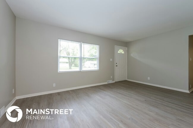 Photo - 11304 Crystal Ave