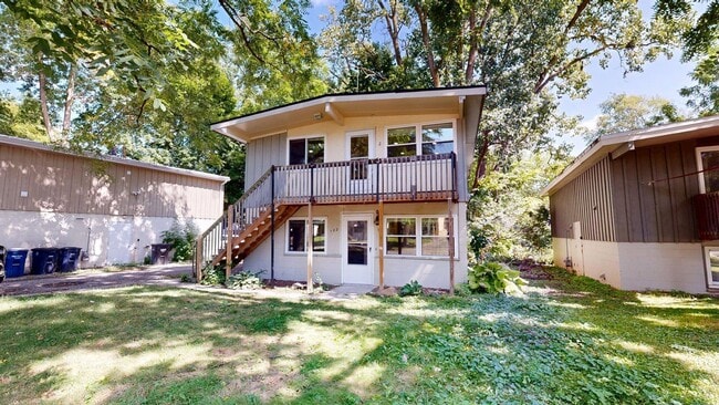 Building Photo - 122 Allen Dr Rental