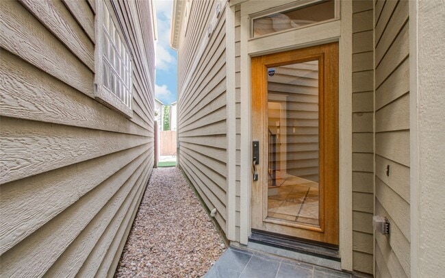 Photo - 1034 Dunbar St