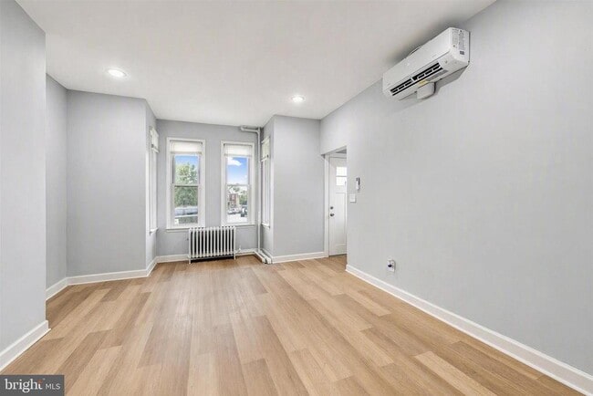 618 Chestnut Hill Ave Unidad 1B