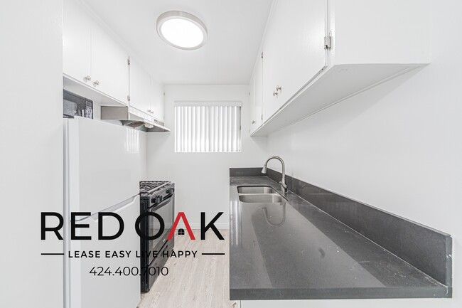 Photo - 12737 Moorpark St Unidad 12
