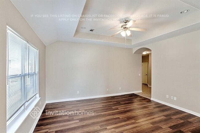 13916 Garden Grove Dr