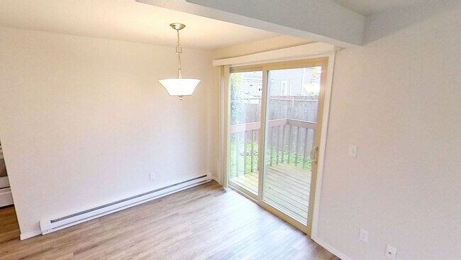 Photo - 2319 Wilson Ave Unit B