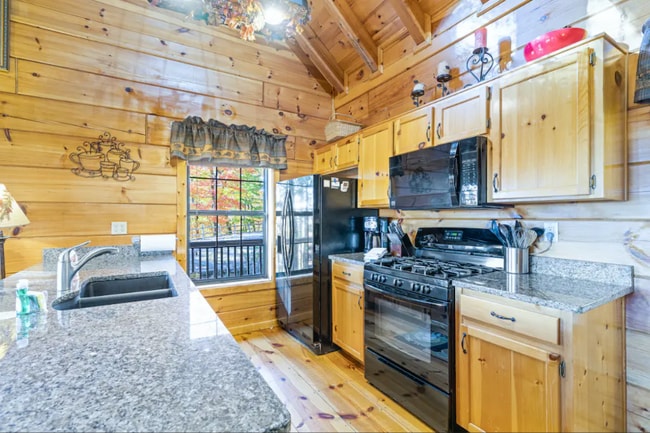 Photo - 235 Arrowhead Pass