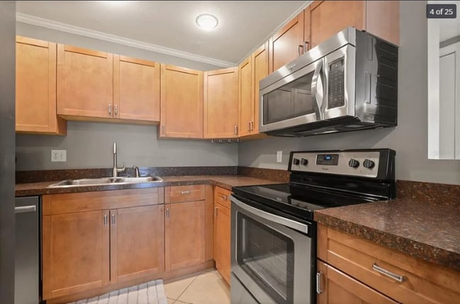 Photo - 128 America St Unit 21