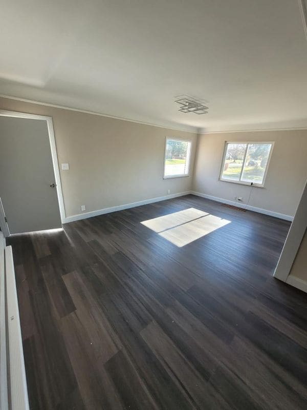 Building Photo - 9905 Terry St Rental