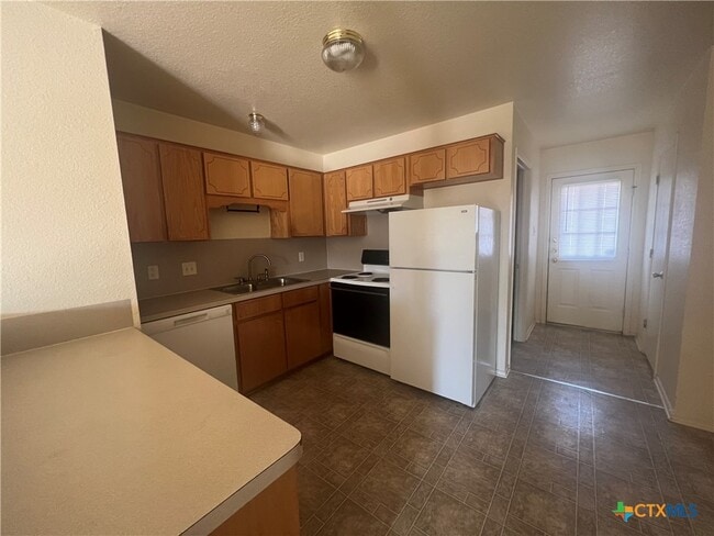 Photo - 4200 Alan Kent Dr Unidad C