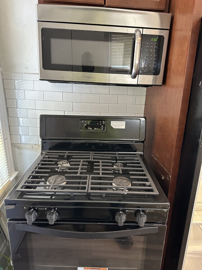 Photo - 619 French St