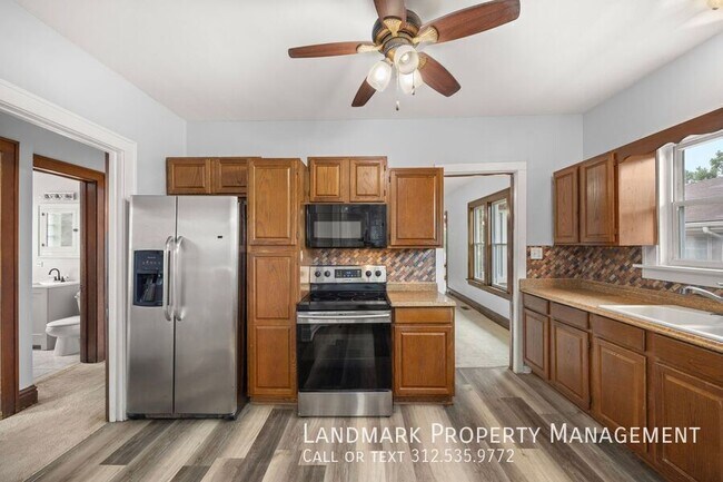 Photo - 617 Wilcox St