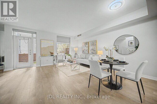Photo - 31 Brunel Ct