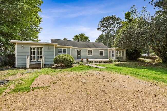Photo - Water Views, Hampton, 3 bed 2.5 bath Ready Now!