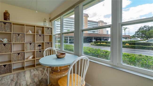 Photo - 5020 Brittany Dr S Unit 125