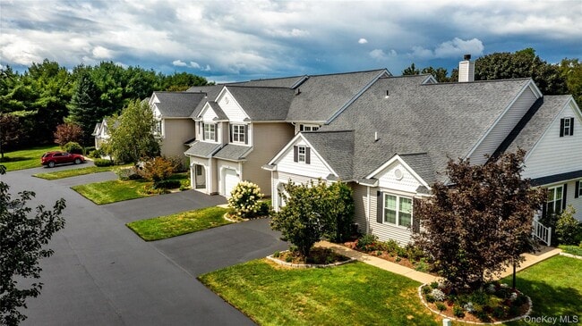 Building Photo - 64 Tee Ln